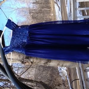Girls size 6x dress